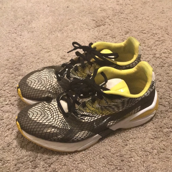 Nike Men's Ghoswift Dynamic Yellow Running Shoes BQ5108-100 Size 9.5 - Picture 3 of 8